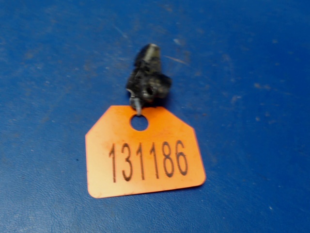 2051005-1 Cessna - BRACKET-SWITCH